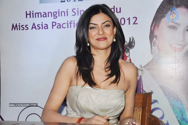 10 Bollywood stars who made it big as entrepreneurs
