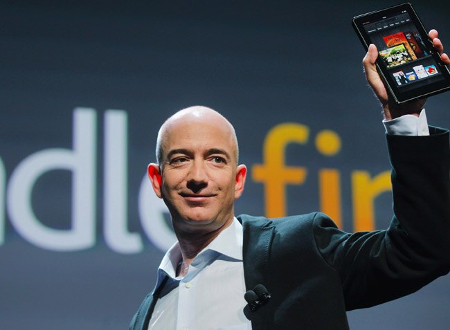 These are the 10 richest people in the world