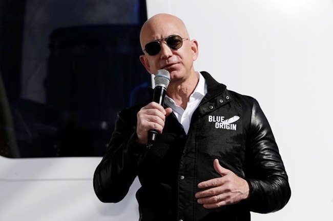 Billionaires lose millions with stock market crash 