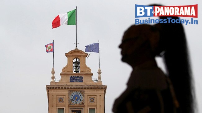 Euro crisis: Italy's political turmoil hits global markets