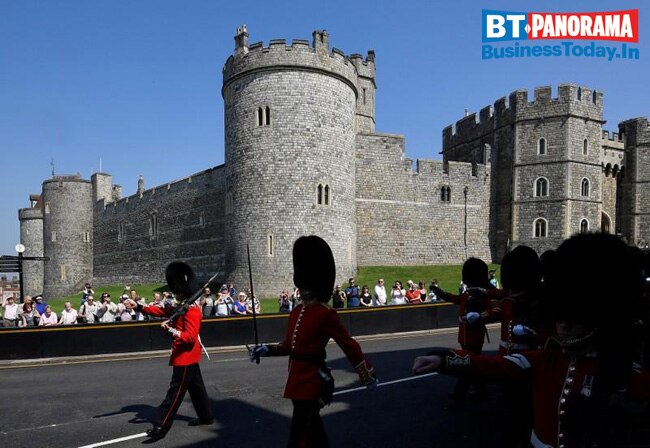 Royal wedding: Prince Harry & Meghans big day in numbers 