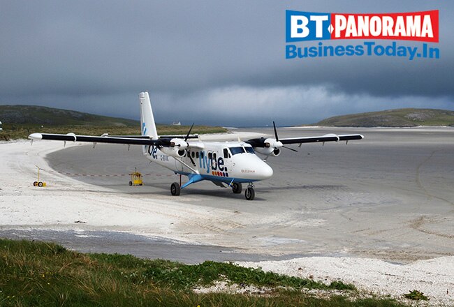 Here are the 9 most unusual airports of the world