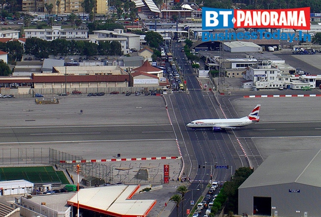 Here are the 9 most unusual airports of the world