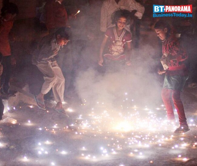 Here is how chemicals in firecrackers can affect your health