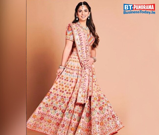 Ambanis keep it traditional as pre-wedding festivities begin 