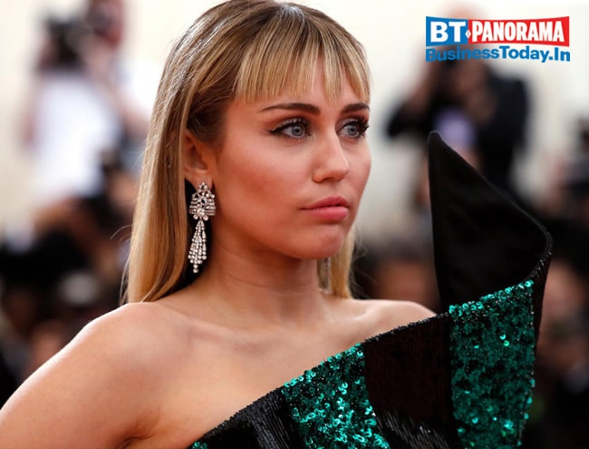 Top 10 global celebrities with the highest number of fake followers Top 10 global celebrities with the highest number of fake followers