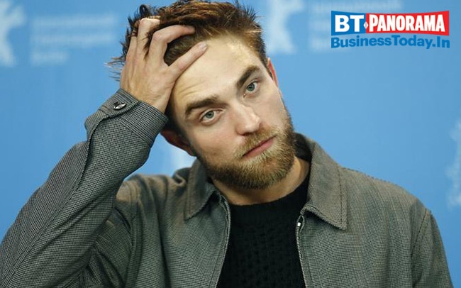 Keanu Reeves to Julia Roberts: Celebs who choose to live with less