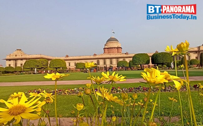 Rashtrapati Bhavan opens its Mughal Gardens to the public from Feb 13