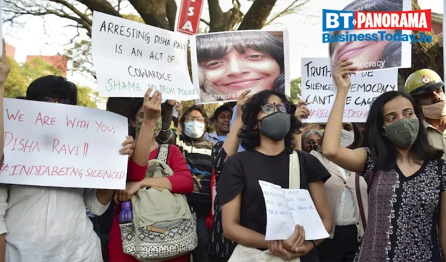 What is a toolkit and how is it related to farmers' protests?