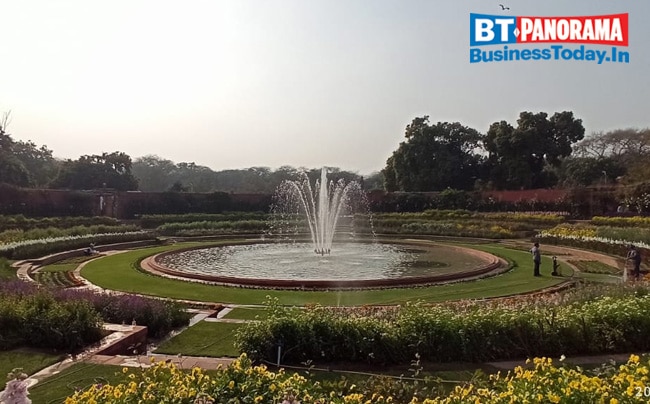 Rashtrapati Bhavan opens its Mughal Gardens to the public from Feb 13