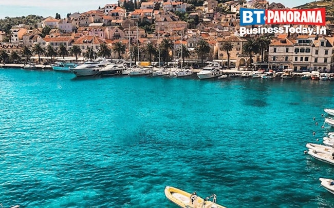 COVID-19: Countries that have reopened borders partially or completely