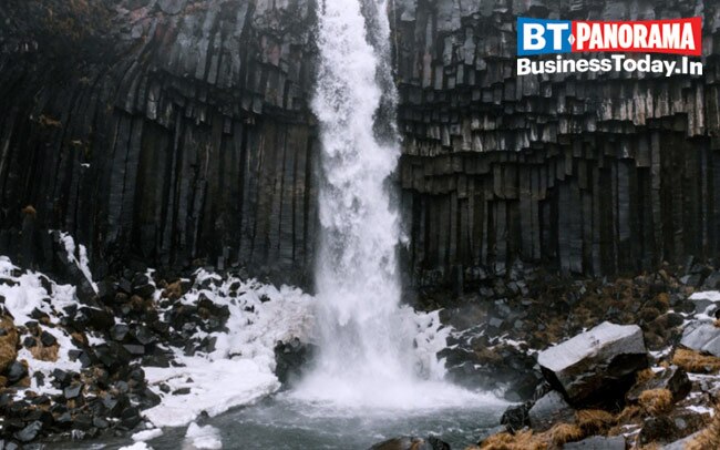 COVID-19: Countries that have reopened borders partially or completely