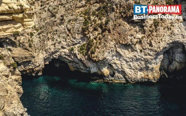 COVID-19: Countries that have reopened borders partially or completely