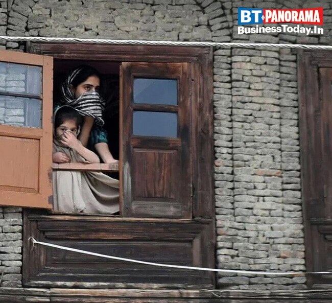 Indian govt lists steps to improve indoor ventilation in view of COVID transmission