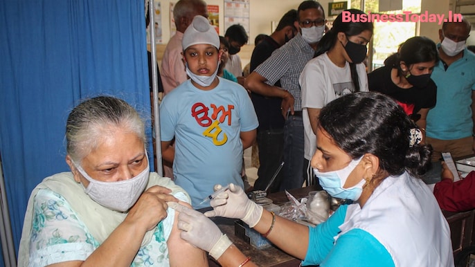 In Pics: India Sees Fresh COVID-19 Spike In Pics: India Sees Fresh COVID-19 Spike