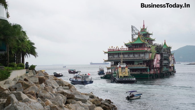 Hong Kong's Jumbo Floating Restaurant Hong Kong's Jumbo Floating Restaurant