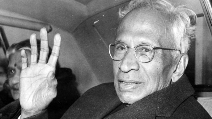 Sarvepalli Radhakrishnan Dr Sarvepalli Radhakrishnan became the second President of India who enlightened many with his knowledge. Radhakrishnan was a great teacher, a remarkable philosopher, and a leader. During his lifetime, he guided many studen Sarvepalli Radhakrishnan Dr Sarvepalli Radhakrishnan became the second President of India who enlightened many with his knowledge. Radhakrishnan was a great teacher, a remarkable philosopher, and a leader. During his lifetime, he guided many studen