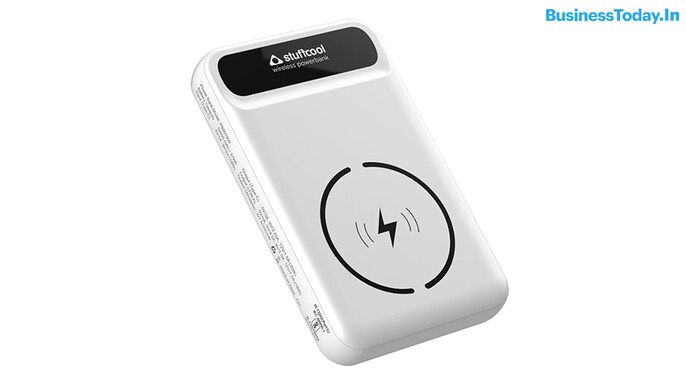 Stuffcool 10000mAh Magnetic Wireless Powerbank: Rs 4,990 Stuffcool 10000mAh Magnetic Wireless Powerbank: Rs 4,990