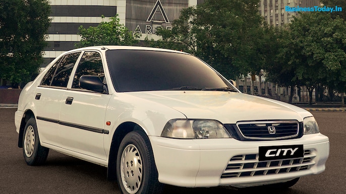 First generation: 1998 - 2003 First generation: 1998 - 2003