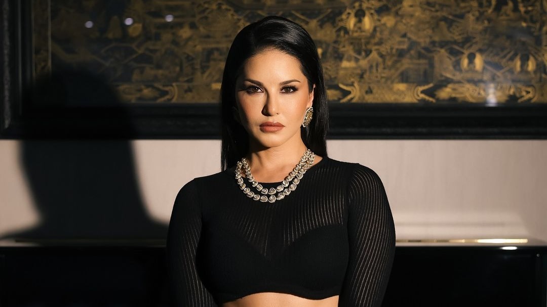 A photo of Sunny Leone.