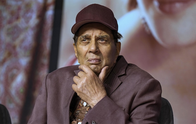 Dharmendra Farewell Dharmendra Farewell
