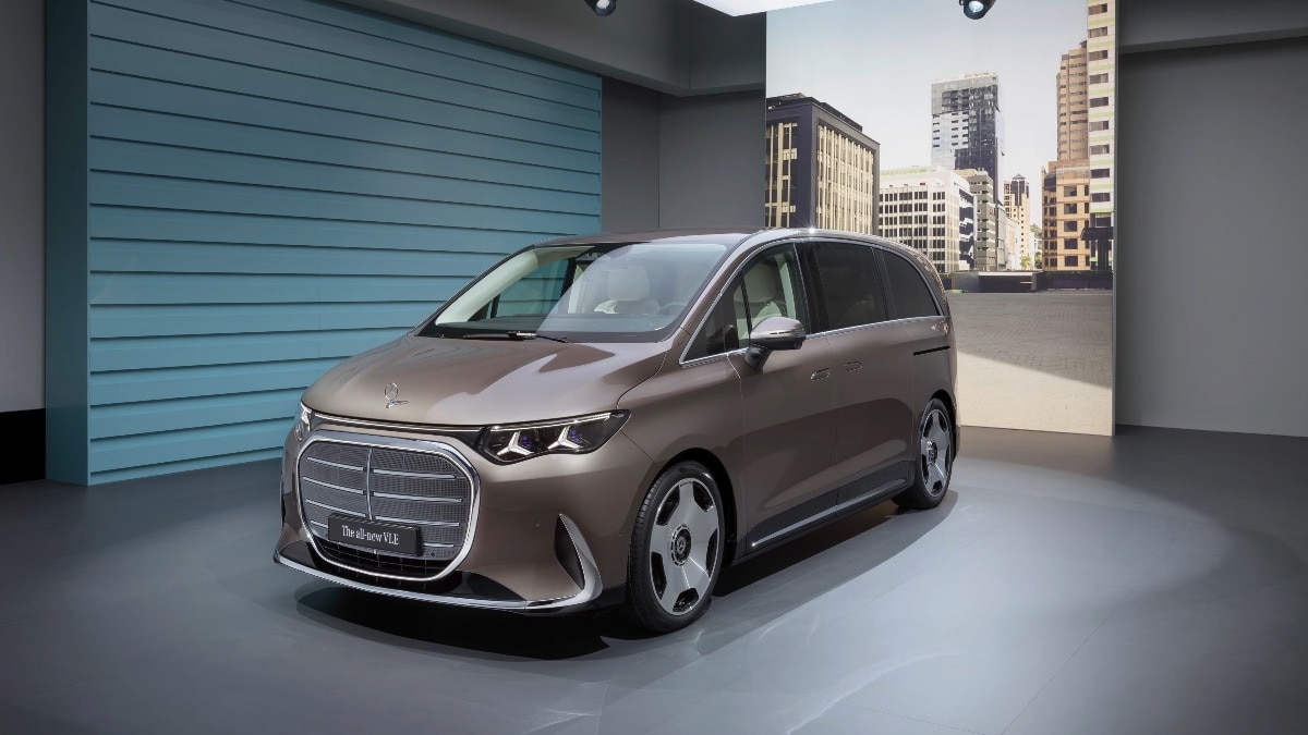 Mercedes-Benz VLE: World's First Grand Sedan Is An 8-Seat EV With 700+ KM Range
