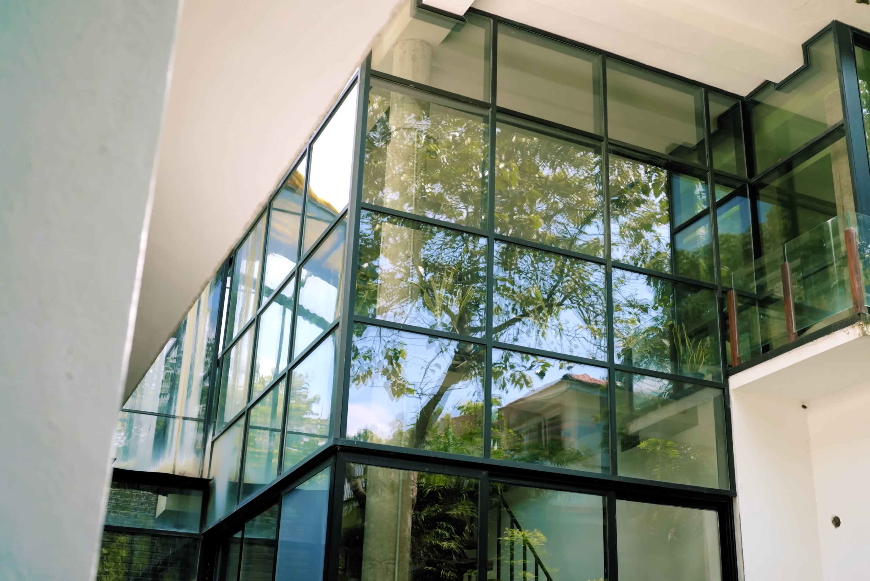 No Windows, Only Glass No Windows, Only Glass