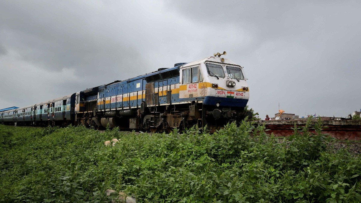 Ranchi to get 25 new trains soon! Vande Bharat, superfast and MEMU services among the key proposals