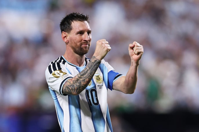 The 39-year-old leads The 39-year-old leads