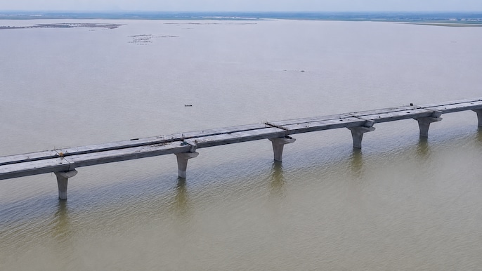 98 Pillars, 71 In The River 98 Pillars, 71 In The River