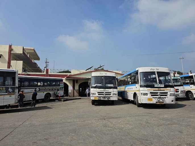 ₹385 Fare, Unchanged ₹385 Fare, Unchanged