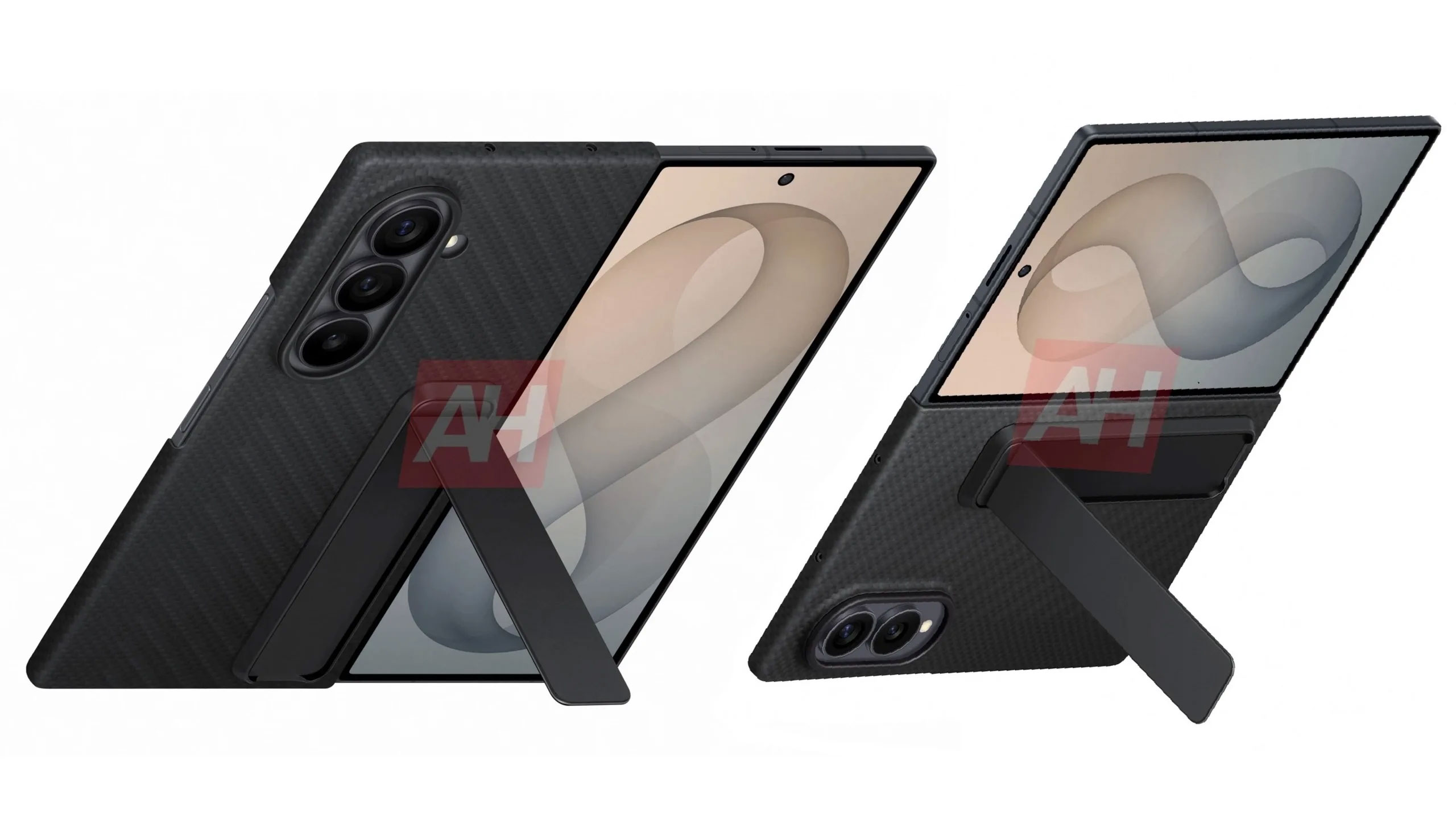 The Foldable Battle Of The Decade