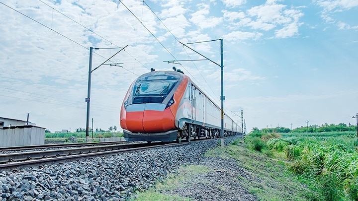 20 coaches, 6 days a week, 8 PM departure: Inside the proposed Bengaluru-Vizag Vande Bharat Sleeper