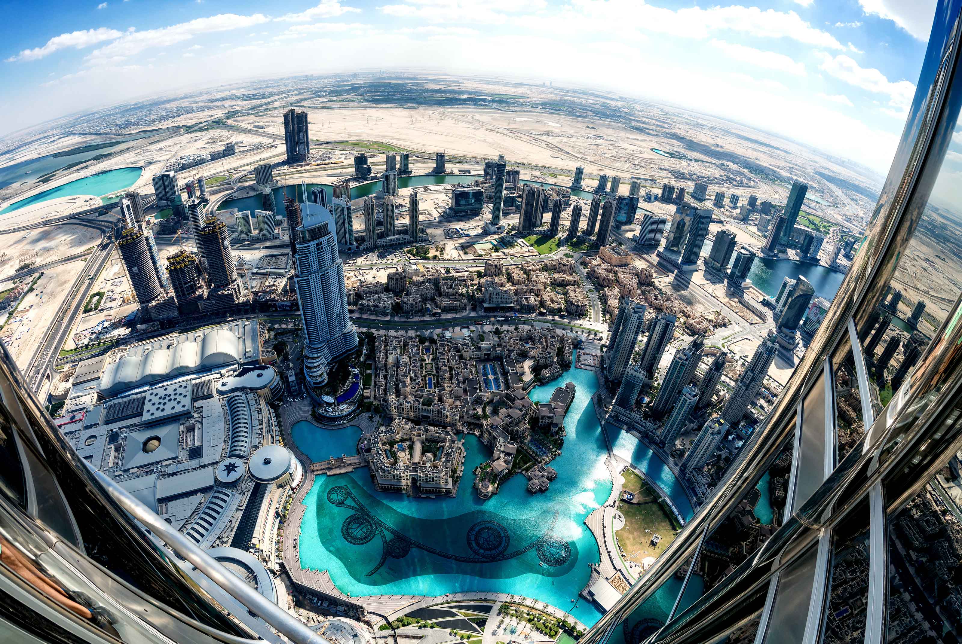 Floors 124-125: ₹4,243 Per Person