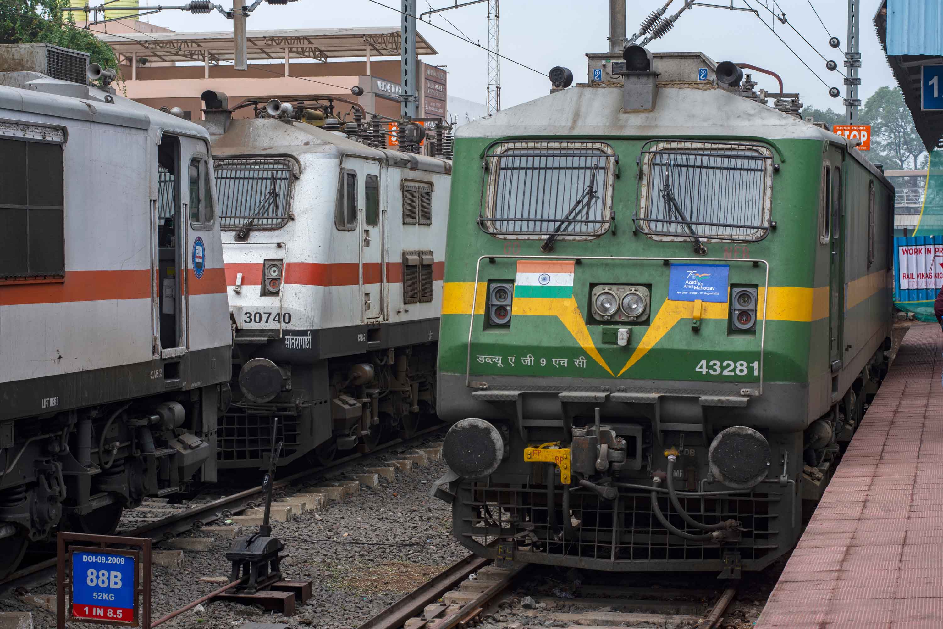 The Numbers — 338 Cancelled, 384 Diverted