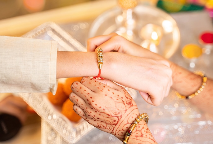 Rakhi Rush Rakhi Rush