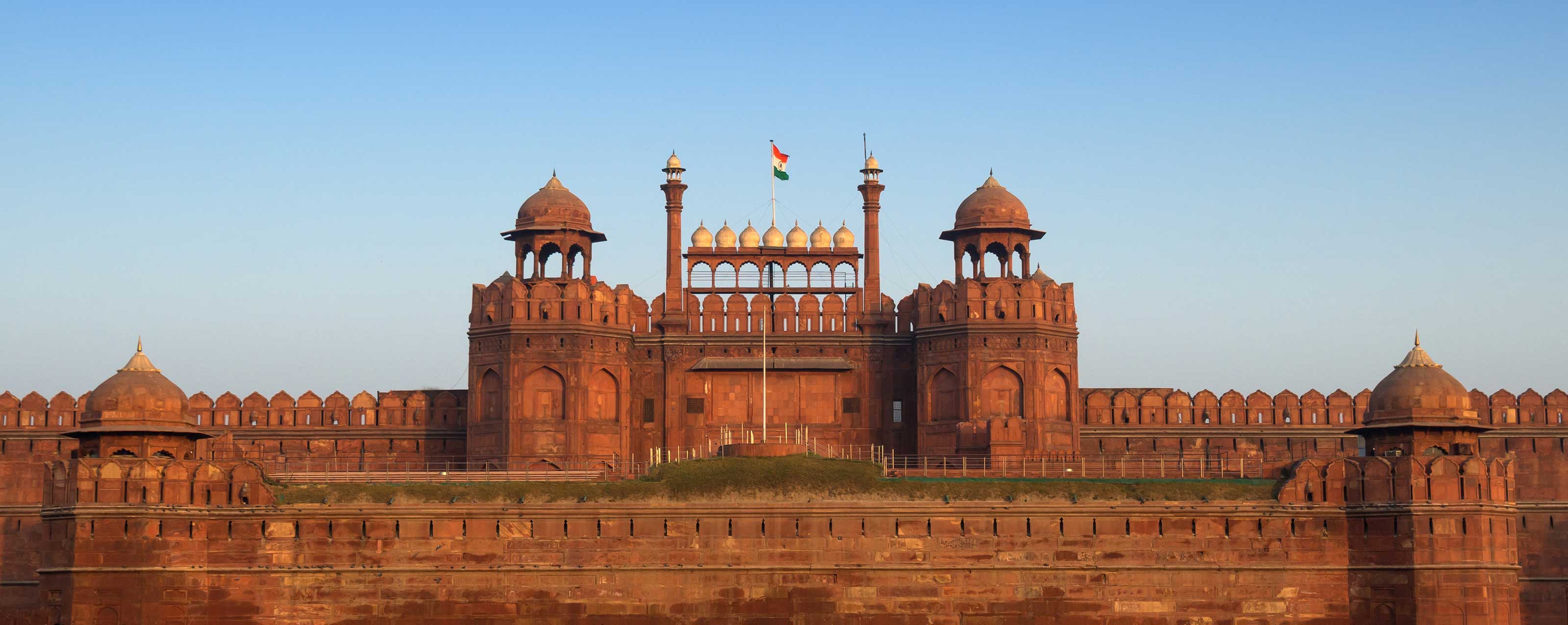 Three Metro stations serve the Red Fort area