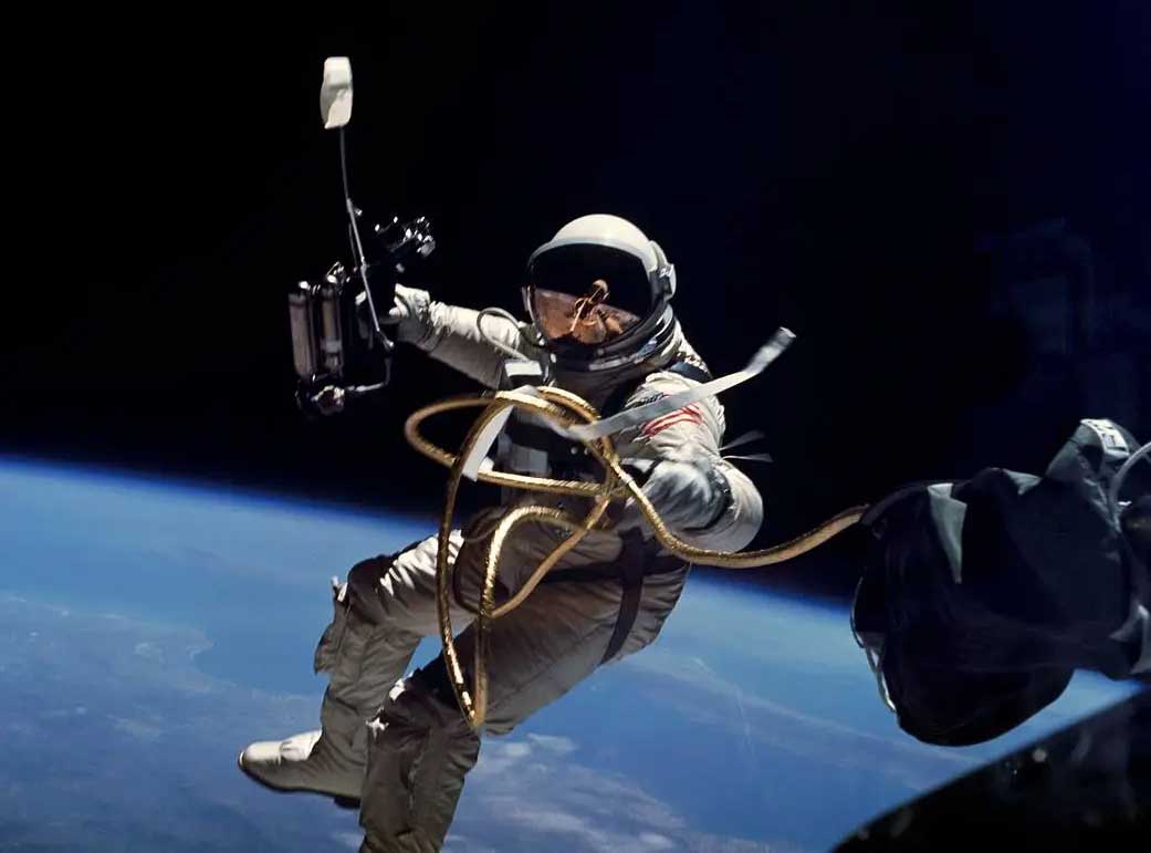 Canadarm2 will help Menon reach the worksites