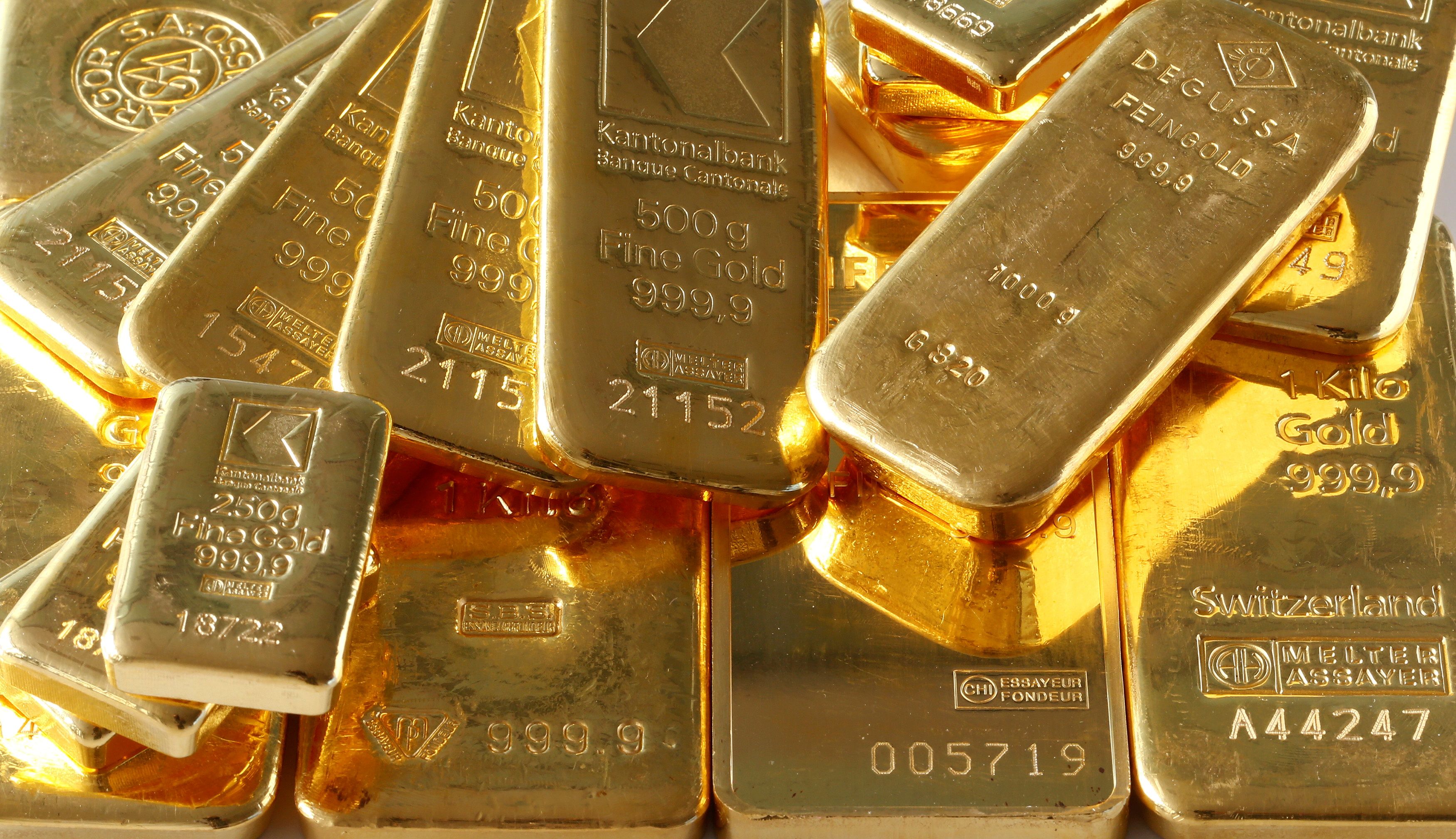 The same budget equals about 21.25 grams of 22-karat gold