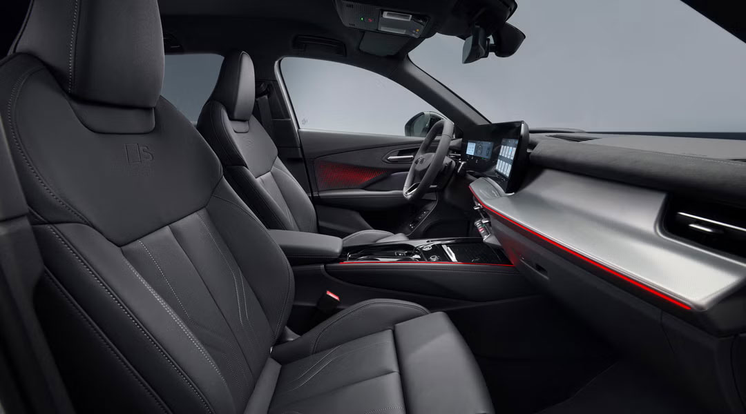 The global Q3 has an 11.9-inch cockpit and 12.8-inch touchscreen
