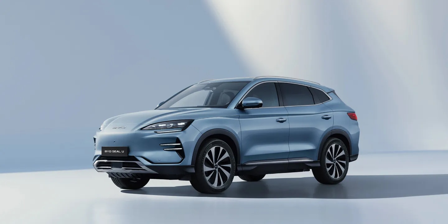 Charging access determines whether the PHEV saves petrol
