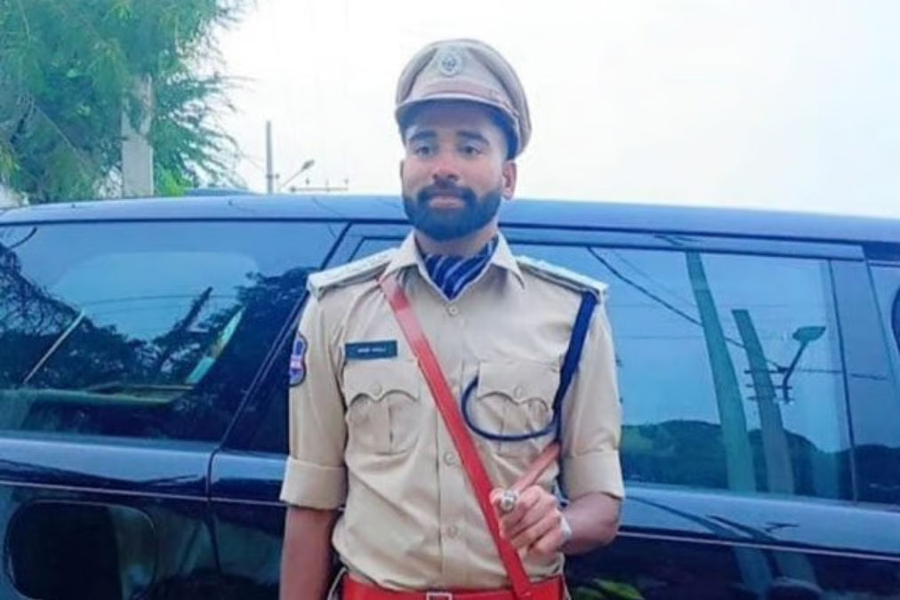 Siraj’s badge