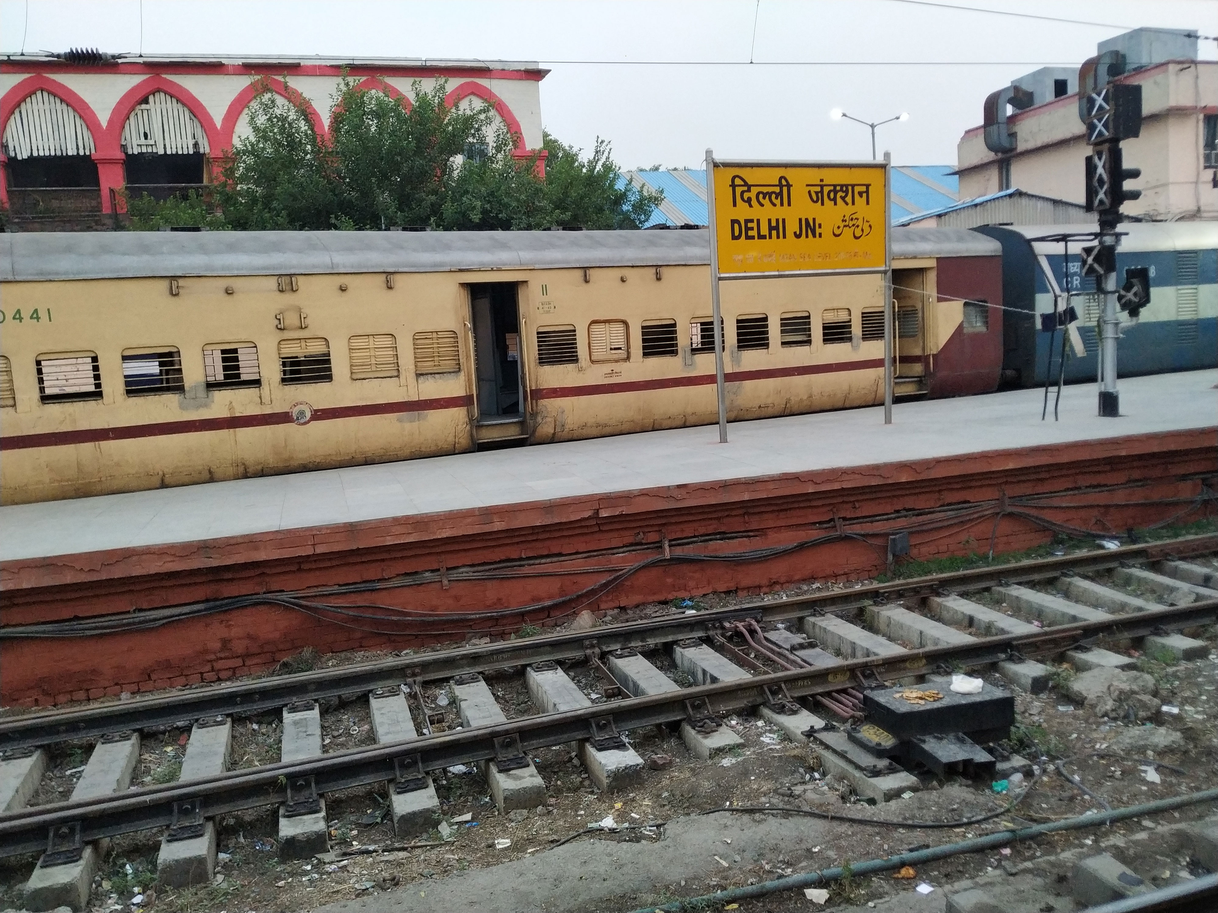 Old Delhi Railway Station also has three route options