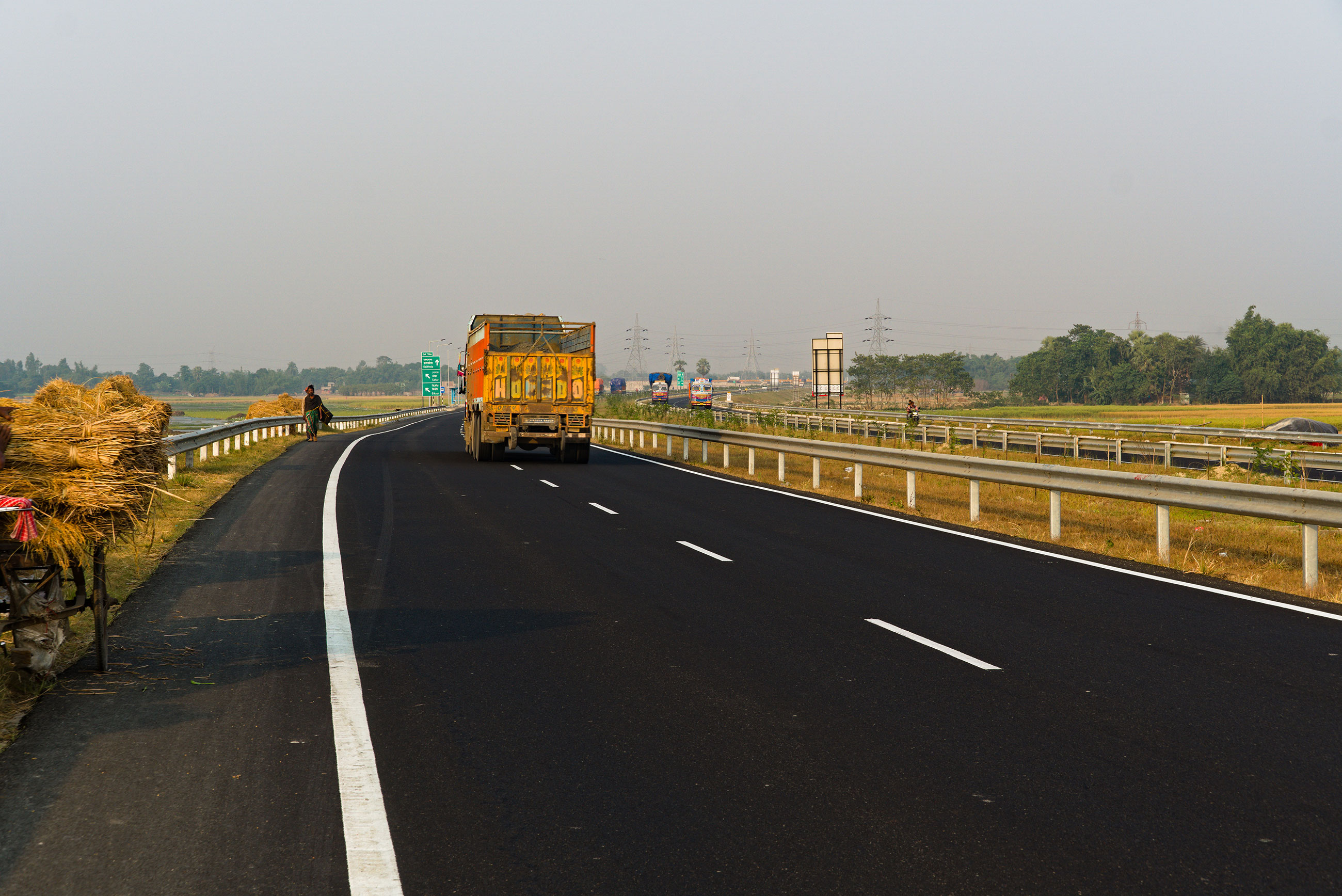 The 700-km length and six-hour trip remain planning estimates