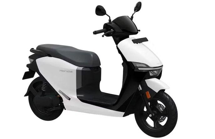 The 32-litre boot is larger because the battery does not occupy the storage bay The 32-litre boot is larger because the battery does not occupy the storage bay