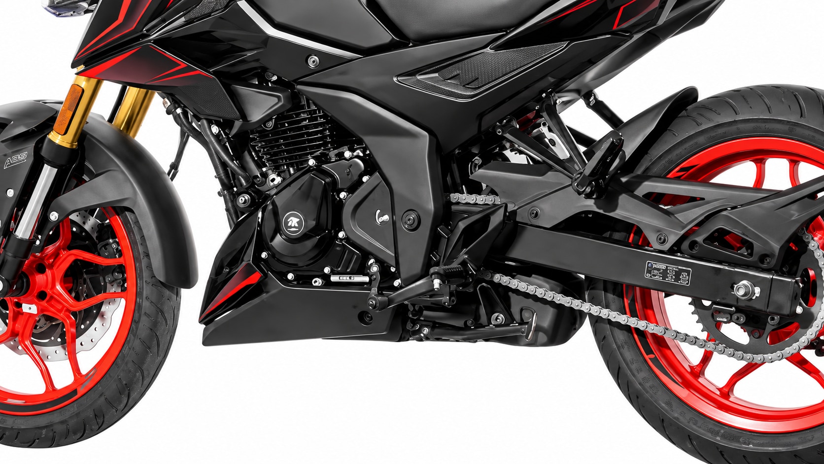 A four-valve engine heads the update