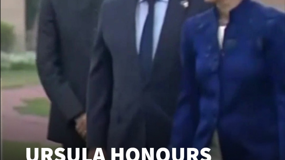 Delhi: Ursula von der Leyen, António Costa Pay Tribute To Mahatma Gandhi At Raj Ghat