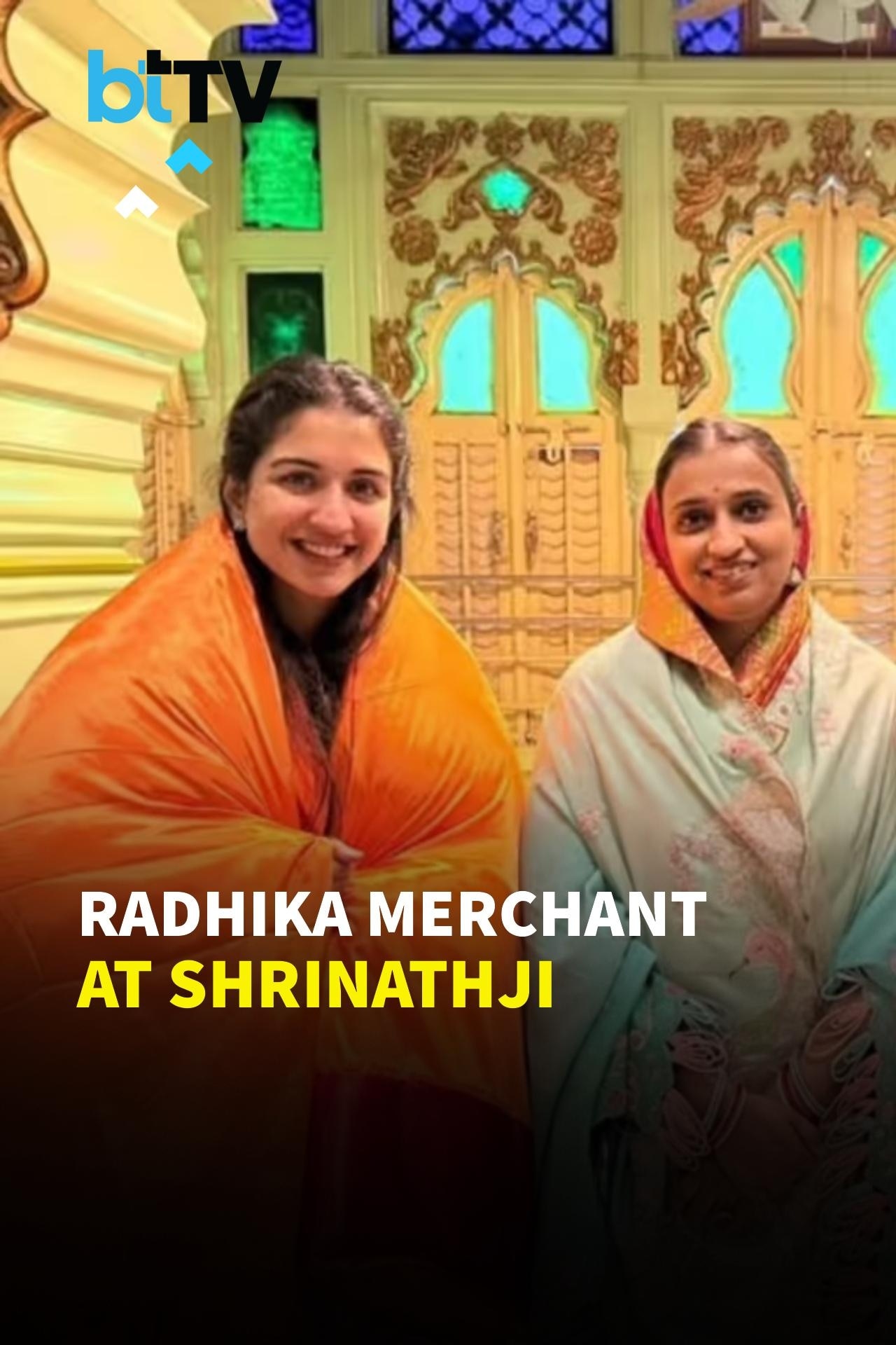 Radhika Merchant Visits Shrinathji Temple, Witnesses Gwal Jhanki In Nathdwara