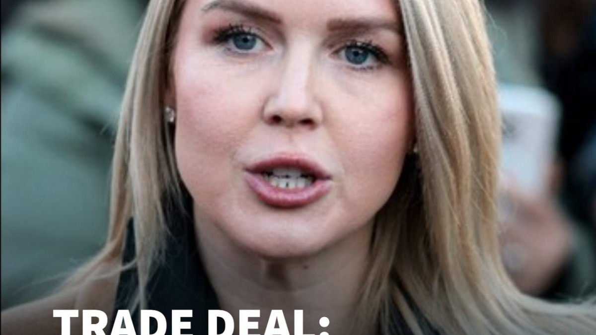 Karoline Leavitt Hails India–US Trade Deal: Oil Shift & $500 Billion Investment