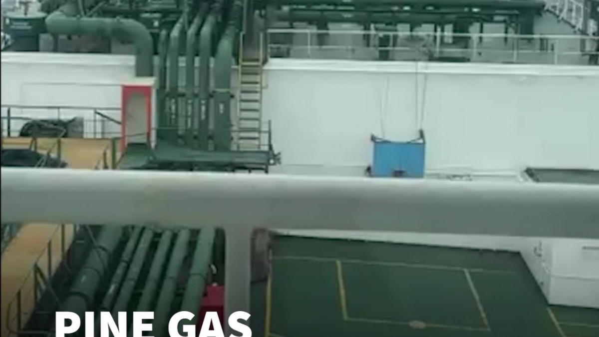 Indian LPG Ships Jag Vasant, Pine Gas Cross Hormuz Safely Amid War Tensions, Head To India